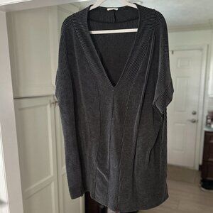 Vendor Charcoal Tunic 1X